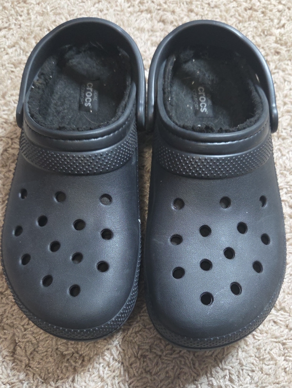 CROCS Men's 12M Black Classic Lined Clogs